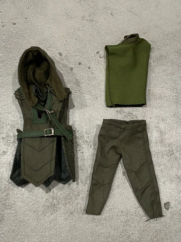 PB-GRNA-SET: 1/12 Custom Outfit Set for Mezco One:12 Green Arrow (No Figure) Cover