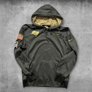 Nike Tampa Bay Buccaneers Hoodie Men’s M Salute To Service Pullover Sweatshirt - Picture 1 of 3