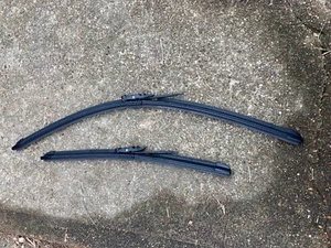 Tesla Model X Windshield Wiper Blades EOM 2015-2020 - Picture 1 of 3