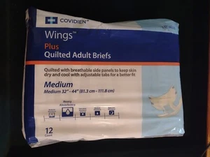 Calzoncillos medianos Covidien Wings súper acolchados para adultos absorción pesada 66033 12 quilates - Imagen 1 de 5