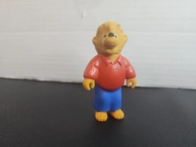 Figura OSOS BERENSTAIN 3" Pequeño Hermano Oso Rojo Top Cara Flocada De Colección 1988 Foto 1 de 4