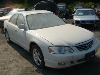 Medidor de flujo de aire MAZDA MILLENIA 95 96 97 98 99 00 01 02 Foto 1 de 4