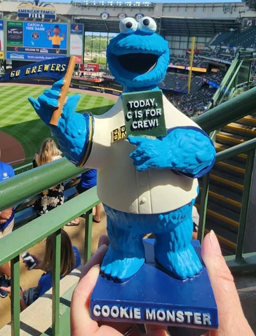MILWAUKEE BREWERS COOKIE MONSTER BOBBLEHEAD SESAME STREET SGA 7/8/2023 Cover