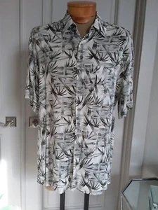 John Ashford gray bamboo print light short sleeve shirt sz L - Picture 1 of 5