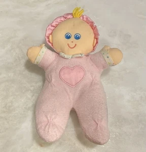 Poupée bébé vintage Little Tikes rose tissu éponge Lovey Friend Heart 1994 ? - Photo 1/13