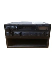 Toyota A16406 Fujitsu Ten 86120-06061 AM/FM Cassette Tape Deck - Bild 1 von 4