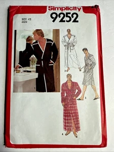 Albornoz de hombre SIN CORTAR patrón de costura 42 Simplicity 9252 - Imagen 1 de 2