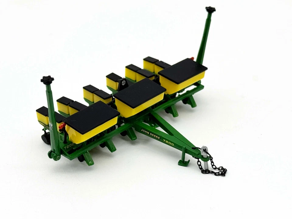 1/64 John Deere 7200 Corn Planter 6 Row - Image 1 of 1
