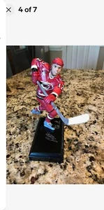 Eric Staal Limited Edition Figurine - Caolina Hurricanes – 04158 OF 10000 - Picture 1 of 7