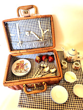 Reutter Porzellan Bear Henry & Friends Toy Miniature Picnic Tea Set Basket Vtg