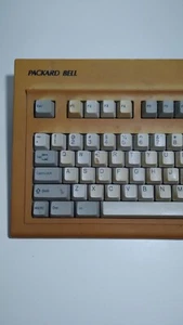 Vintage Packard Bell BTC klawiatura biała przełączniki BEZ PRZEWODU - Zdjęcie 1 z 11