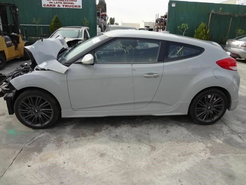 13 HYUNDAI VELOSTER REAR BUMPER ASSY REMIX GROUND EFFECTS 34650 Foto 1 de 4