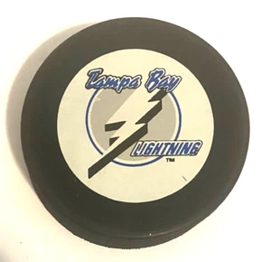 Vintage 1990’s Tampa Bay Lightning NHL Puck Made in Czechoslovakia - Picture 1 of 2