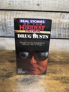 HISTORIAS REALES DE LA PATRULLA DE CARRETERAS - BUSTAS DE DROGAS POLICÍAS VIDEOS DE POLICÍA VHS (Sellado) - Imagen 1 de 3