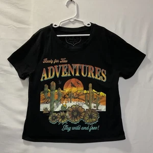 Vacation T-Shirt Youth S Black Short Sleeve “Ready For New Adventures” - Picture 1 of 7