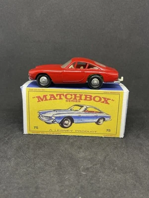 Matchbox Lesney 75 Ferrari Berlinetta Lusso Raro Rojo Con Una Caja Repro. Foto 1 de 4