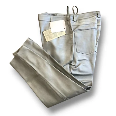 NUEVO Pantalones Vaqueros de Cuero Estilo Metro 10 P Plateados Metálicos Audaces Mob Wife Glam Foto 1 de 4