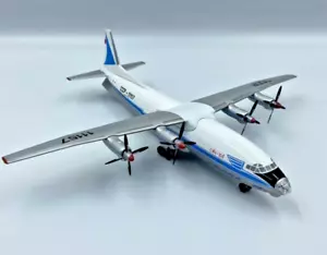 Aircraft model Antonov An-10 Aeroflot USSR (Blue livery) CCCP-11157 scale 1:200 - Picture 1 of 9