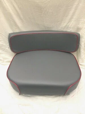 ASIENTO TRACTOR MASSEY FERGUSON 90 nuevo hecho en USA Foto 1 de 3