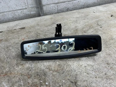 Espejo retrovisor interior Chevrolet Silvrdo25 2022 atenuación automática OEM ID 13540312 Foto 1 de 4