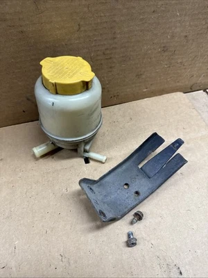 Subaru Impreza WRX STI 2004 2005 2006 2007 botella de depósito de dirección asistida B172 Foto 1 de 4