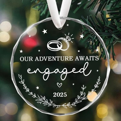 2025 Wedding Keepsake Glass Ornament: Unique Christmas Gift for Newlywed Couples - Image 1 of 4