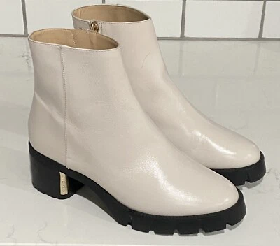 Botín Coach Chrissy para mujer talla 9,5 cuero tiza suela botas nuevas Foto 1 de 4