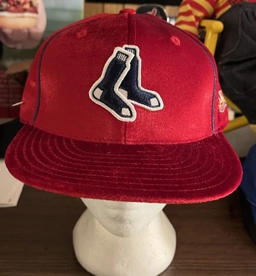 VINTAGE Rare Velvet Boston Red Sox Fitted Sz 7 5/8 By American Needle Vtg MLB - Image 1 of 4