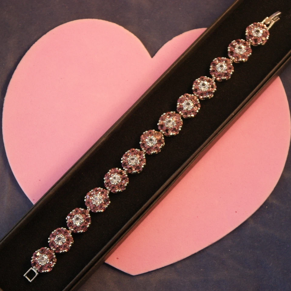 Hermoso brazalete con amatista enchapado en oro blanco 18K 14,6 Gr.7"4 pulgadas. En caja Foto 1 de 4