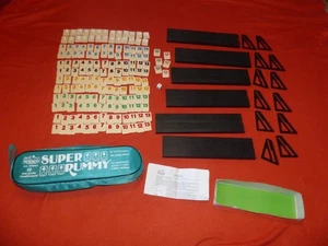 SUPER RUMMY bis 6 Spieler WEICO Rummi  99045 griffige Spielsteine Tasche Reise - Bild 1 von 7