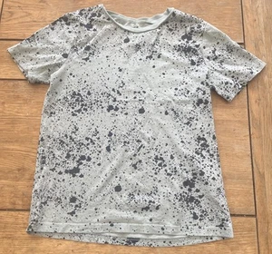 Boys Green T-shirt With Splatter Pattern, Age 10-12, From H&M In VGC. - Picture 1 of 3