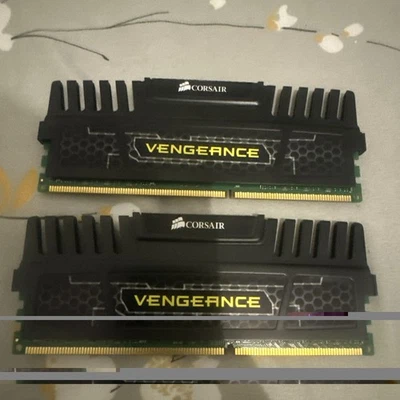 Corsair Vengeance 2×8 GB DDR3 RAM 1600 MHz – gebraucht, Made in Taiwan - Bild 1 von 3