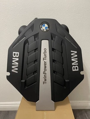 Cubierta del motor BMW X5 X6 550i 650i 750i 2008-2019 13717577456 OEM usada Foto 1 de 4