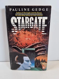 Stargate Pauline Gedge 1983 Vintage Sci Fi Paperback Penguin - Picture 1 of 12