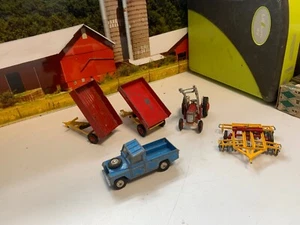 CORGI.DINKY.FARM. LAND ROVER. MASSEY TRACTOR. TIPPING TRAILERS. DISC HARROW SET. - Picture 1 of 14