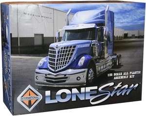 MOEBIUS MODEL 2010 International Lonestar MOE1300 (US IMPORT) - Picture 1 of 4