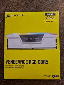 CORSAIR VENGEANCE RGB 32GB (2 x 16GB) (DDR5-6000)  (CMH32GX5M2B6000C40W) - Afbeelding 1 van 2