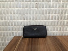 PRADA WALLET VINTAGE ORIGINAL AUTHENTIC USED IN BOX 