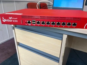 Watchguard Firebox M300 firewall with 7 ports - Picture 1 of 1