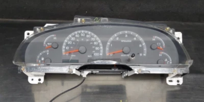 2000-2002 Ford Expedition 00-01 F150 Speedometer Instrument Gauge Cluster  *flaw - Image 1 of 4
