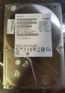 HITACHI Deskstar HDS721010CLA632 1TB 3.5" SATA3 7200rpm Internal Hard Drive - Picture 1 of 3