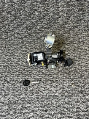 2008 2009 2010 Saturn Vue 3.5L / 3.6L Ignition Switch Oem - Image 1 of 4