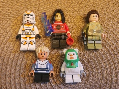 LEGO Star Wars 2023 Advent Calendar 75366 Lot of 5 Leia Clone Omega Emperor Ewok - Image 1 of 4