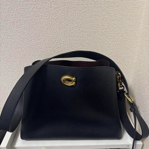 Bolso Bandolera Coach Outlet Willow Bucket C2621 Latón - Cuero Guijarro Negro Nuevo - Imagen 1 de 14