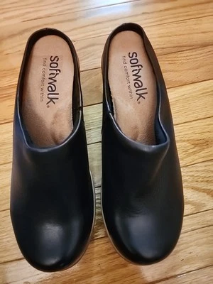 Tamancos femininos SoftWalk Arvada de couro preto tamanho 7 novo sem etiquetas - Imagem 1 de 4