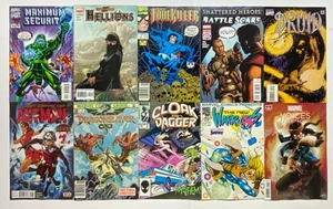 BIG MARVEL COMICS COLLECTION old MARVEL 10 Comic Book LOT J5,313 - Picture 1 of 1