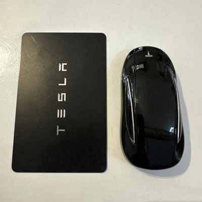 ONE OEM TESLA MODEL X SMART KEY + KEY CARD 2AEIM-1048598 INV 11AB - Image 1 of 4