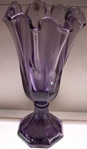Fenton Vase SWUNG VIOLET 8 PANEL Pedestal Base 4353OE * FREE USA SHIPPING - Picture 1 of 3