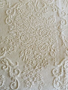 Matching JC Penney Home Collection Cream Twin Bedspread Coverlets Matelasse - Picture 1 of 11