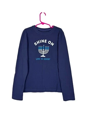 Camiseta trituradora Life is Good Boys Shine On Menorah manga larga pequeña 5-6 azul tripulación Foto 1 de 4